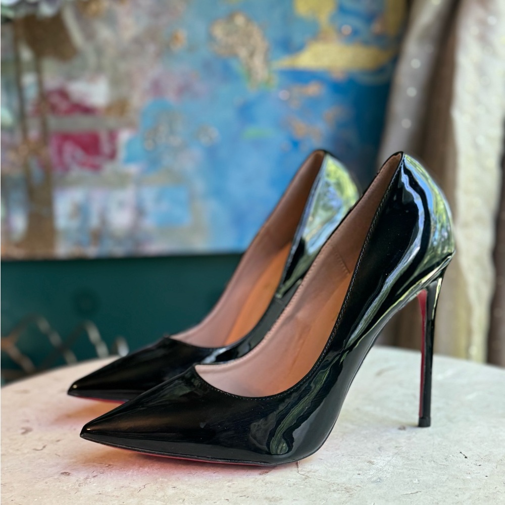 Christian Louboutin high heels, red bottoms size 40 - Picture 6 of 9